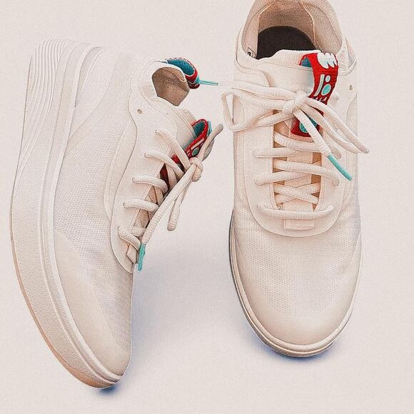 BALA Twelves Flow Sneakers – White Knit Clog-Sneaker, Size 6.5 nursing hospital - Picture 1 of 8